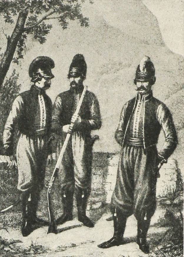 Унтеръ-офицеръ, рядовой и офицеръ 2-го б-на Греческаго пѣхотн. полка (1779—96 гг.).